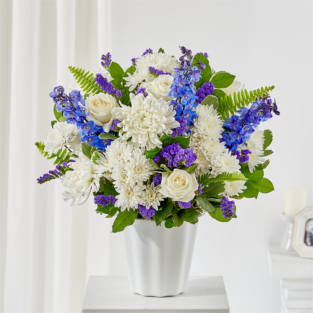 Hold Dear Tabletop Basket – FONSECA'S FLOWERS, San Bernardino CA