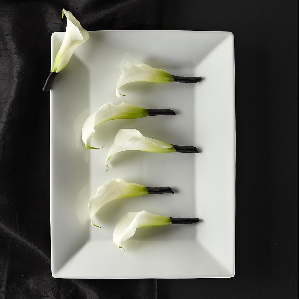 Calla Lily Promise Boutonniere – FONSECA'S FLOWERS, San Bernardino CA