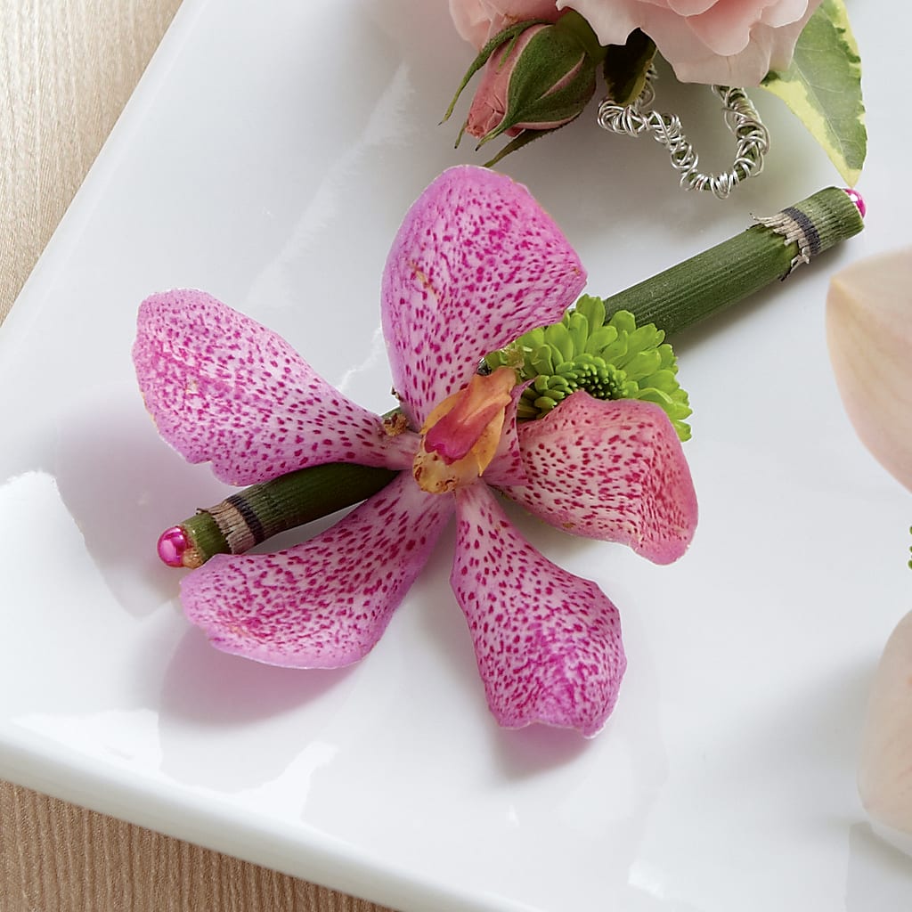 Pink Mokara Boutonniere – FONSECA'S FLOWERS, San Bernardino CA