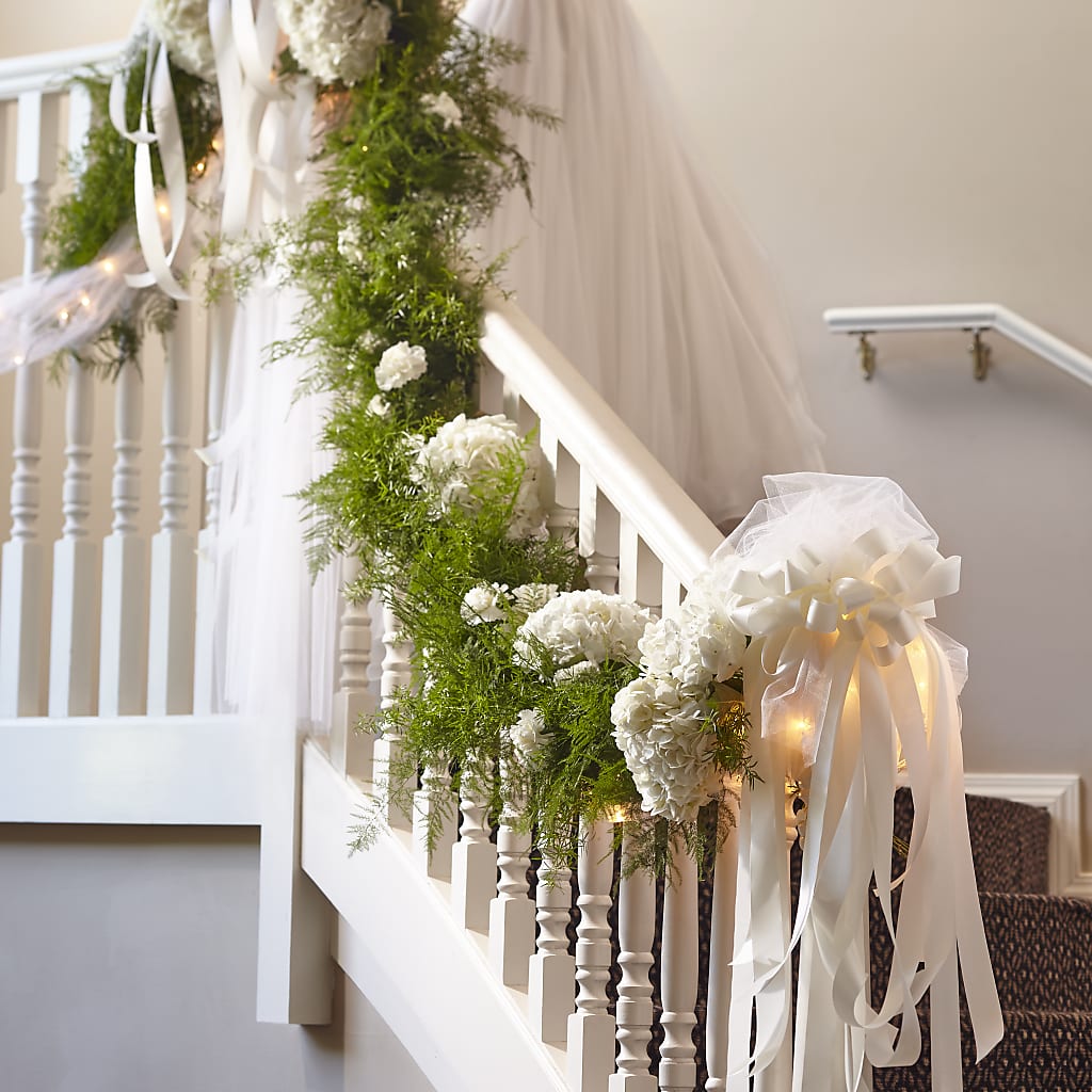 Champagne Dreams Garland – FONSECA'S FLOWERS, San Bernardino CA