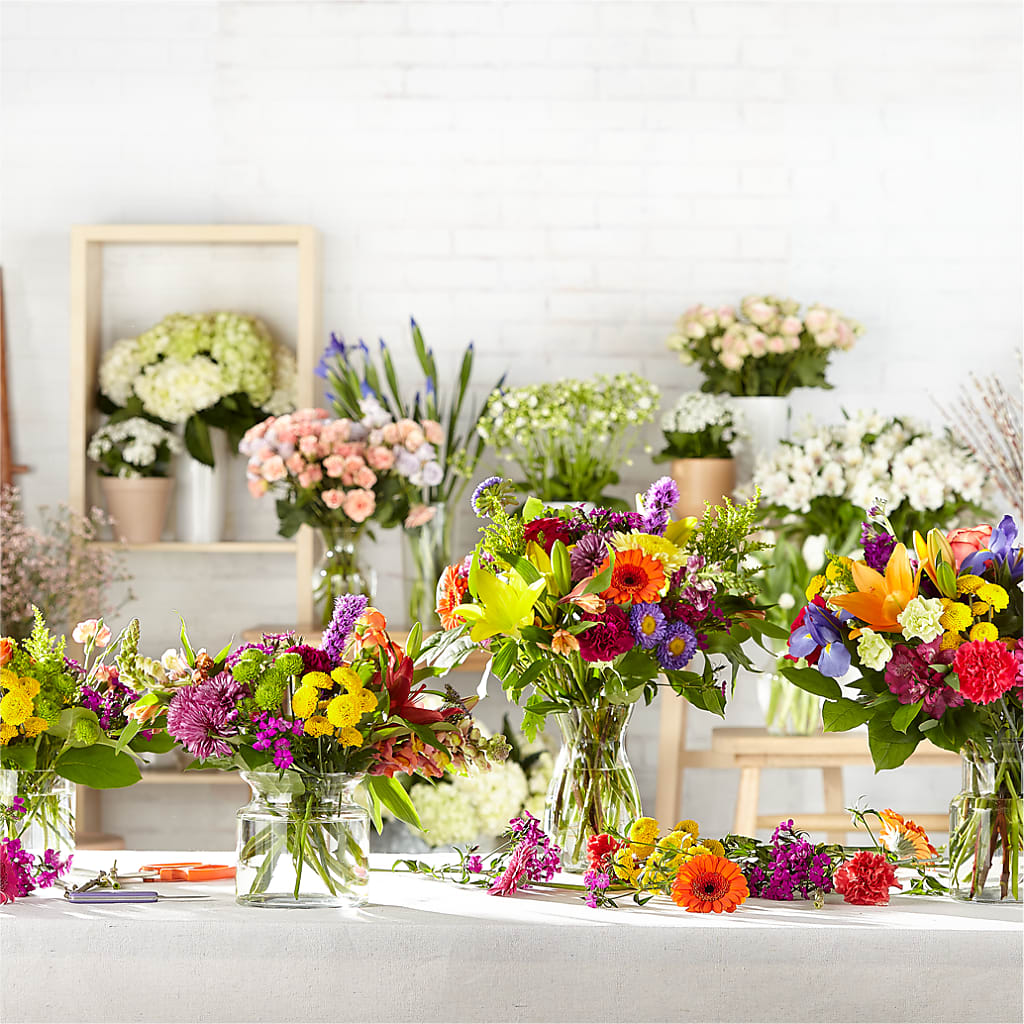 Bold & Bright – A Florist Original – FONSECA'S FLOWERS, San Bernardino CA