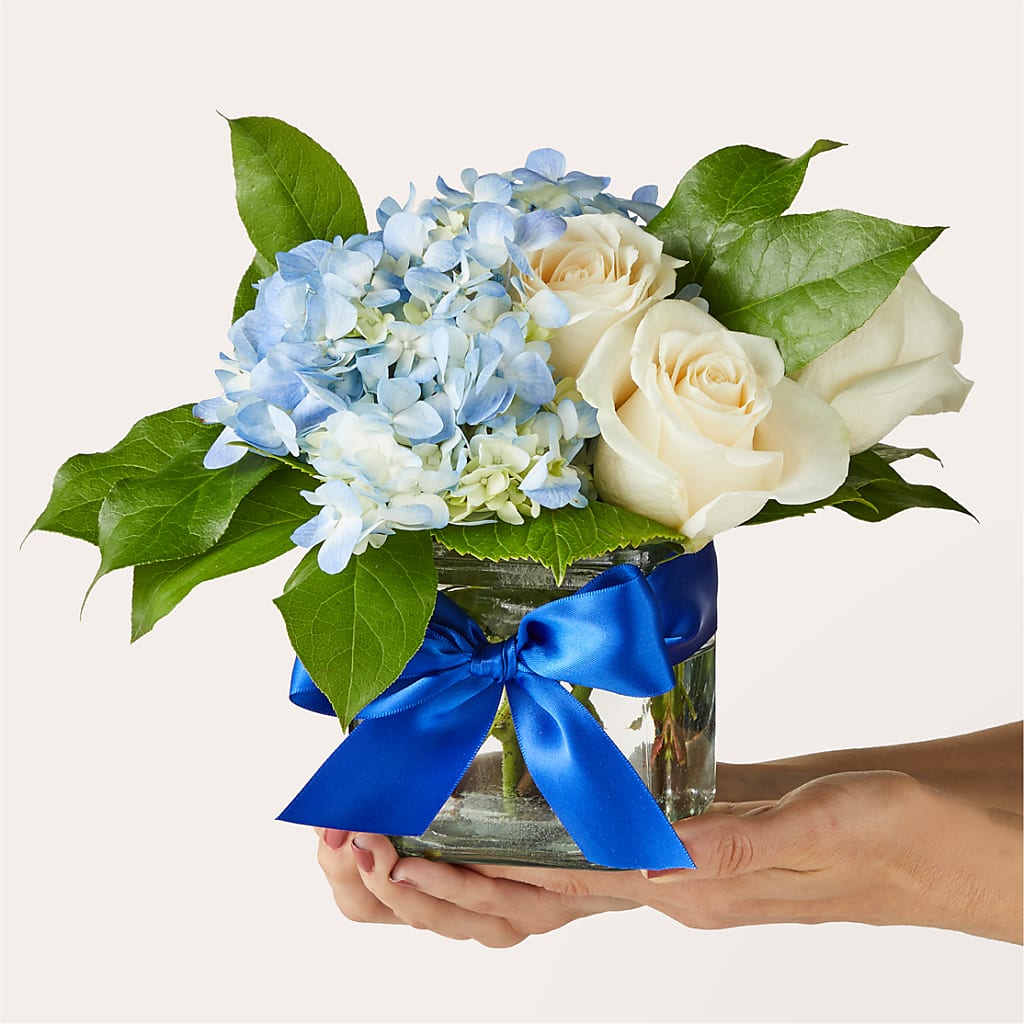 Sky Blue Delight Bouquet – FONSECA'S FLOWERS, San Bernardino CA