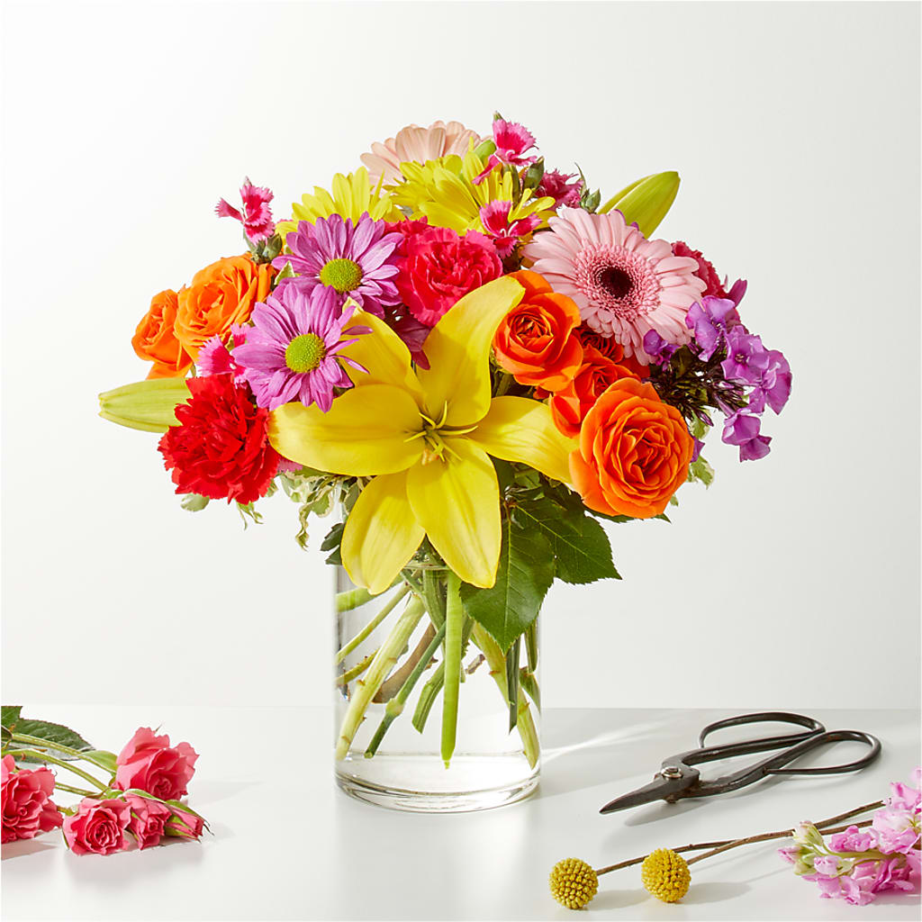 Cue the Confetti - A Florist Original – FONSECA'S FLOWERS, San Bernardino CA