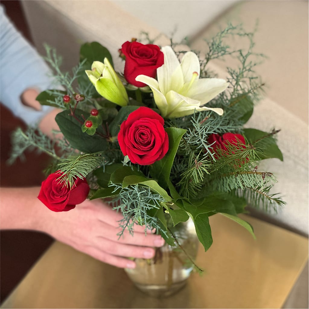 Glittering Lights Bouquet – FONSECA'S FLOWERS, San Bernardino CA