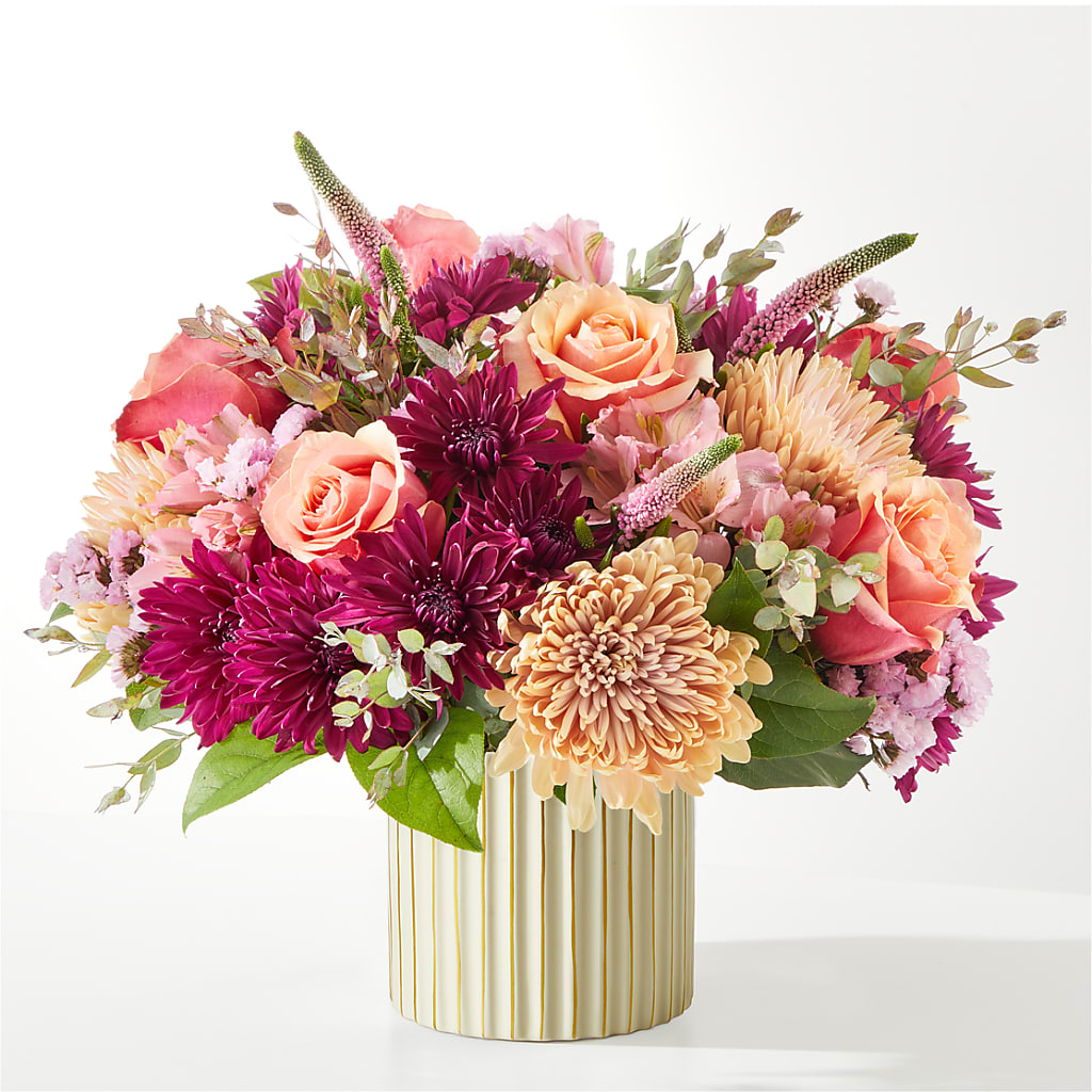 Berry Cobbler Bouquet with Ivory Vase – FONSECA'S FLOWERS, San Bernardino CA