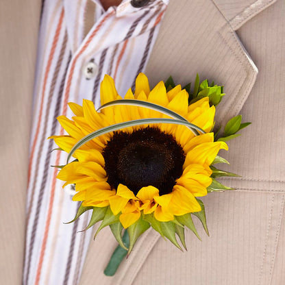 Free Spirit Boutonniere – FONSECA'S FLOWERS, San Bernardino CA